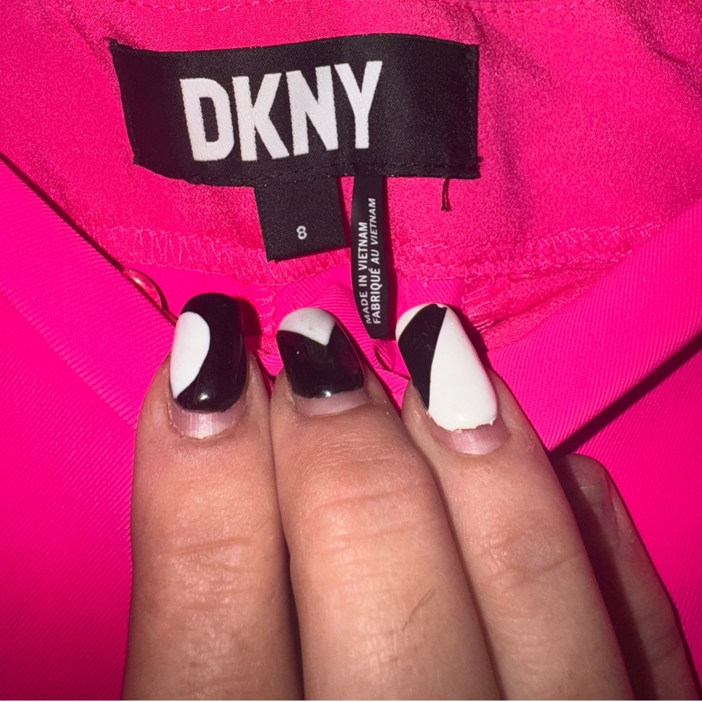NWT - DKNY Women’s High Rise Wide Leg Satin Pants - Picture 7 of 8